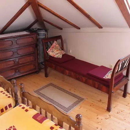 Hotel Vesna 3*
